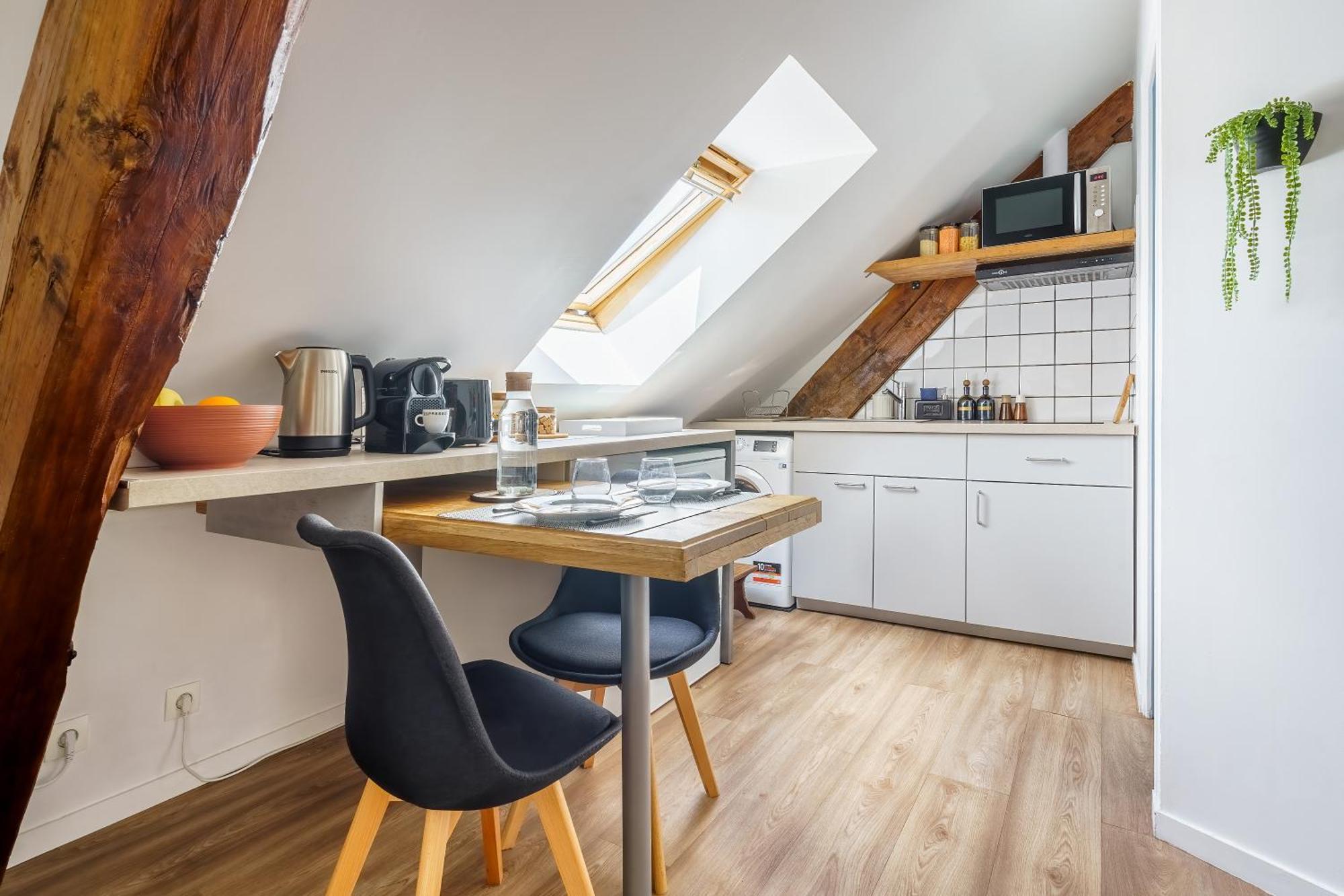Apartment Le Petit Refuge Par Your Sweet Loc